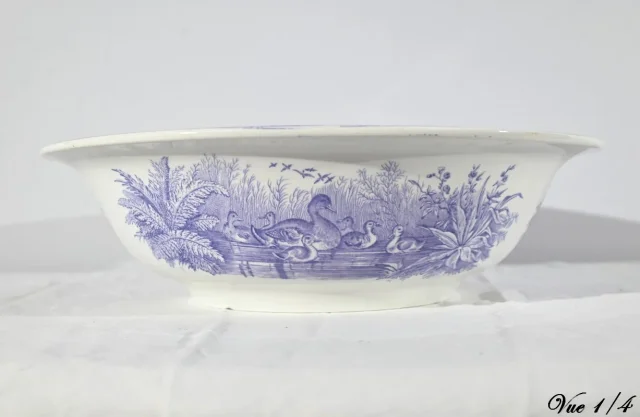 Ensemble de Toilette en Céramique de Sarreguemines, Collection Canards – Fin XIXe