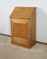 SCHRÄGVERKLEIDUNG