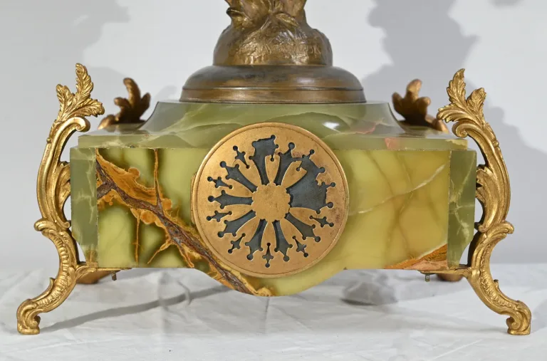 Importante Garniture de Cheminée « La Nuit », signée H.Kossowski II – 1900