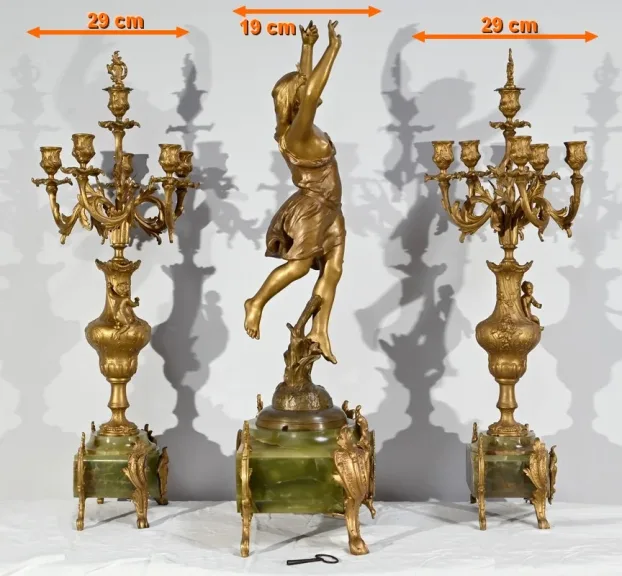 Importante Garniture de Cheminée « La Nuit », signée H.Kossowski II – 1900