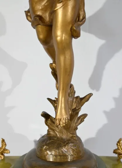 Importante Garniture de Cheminée « La Nuit », signée H.Kossowski II – 1900