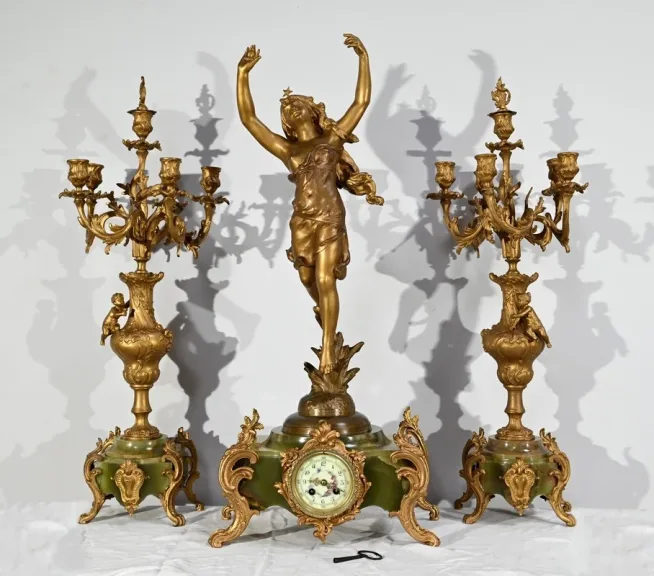 Importante Garniture de Cheminée « La Nuit », signée H.Kossowski II – 1900