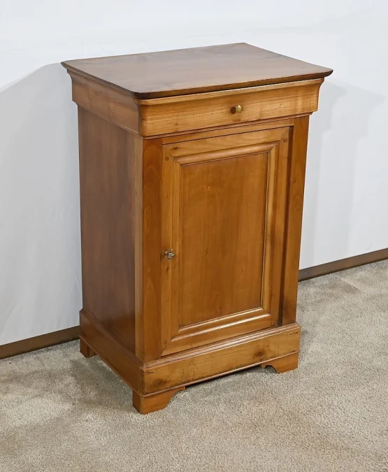 FRENCH RESTAURATION PERIOD CUPBOARD