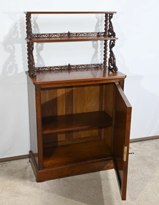 RESTAURATION PERIOD SIDETABLE