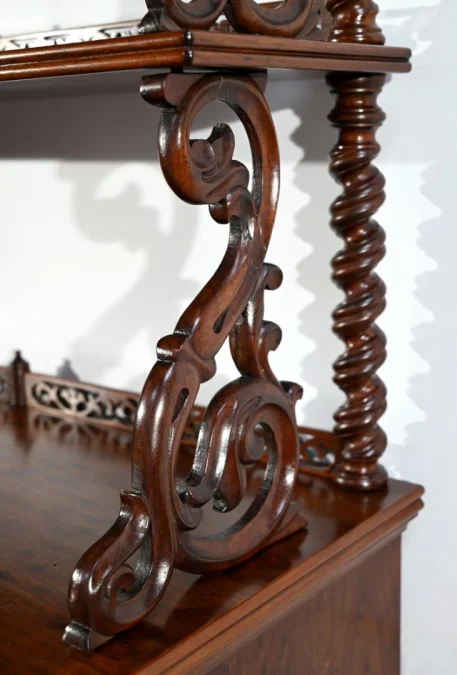 RESTAURATION PERIOD SIDETABLE