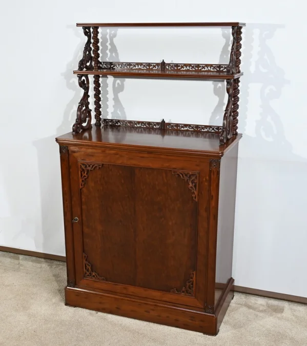 RESTAURATION PERIOD SIDETABLE