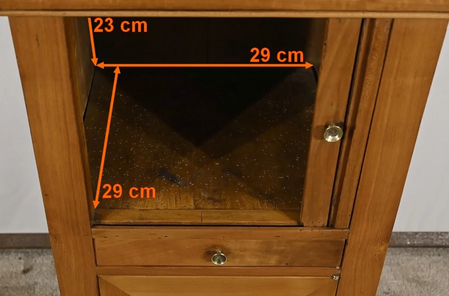 FRENCH RESTAURATION PERIOD CUPBOARD
