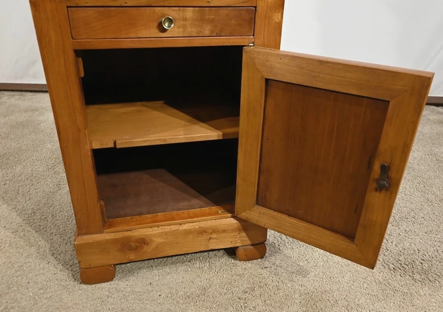 FRENCH RESTAURATION PERIOD CUPBOARD