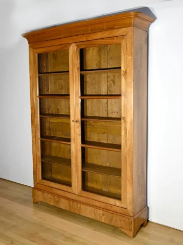 Importante Bibliothèque de Propriété en Noyer, époque Restauration – Début XIXe