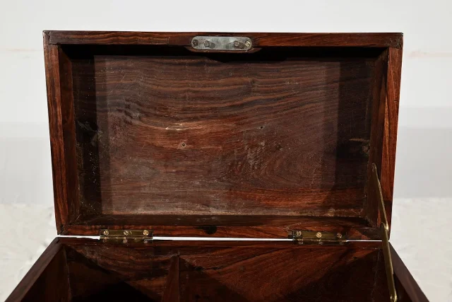CAJA DE CAOBA