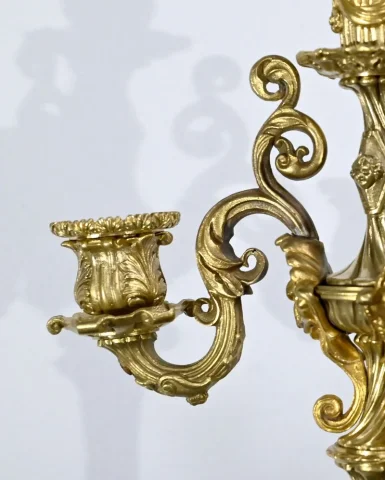 Paire de Candélabres en Bronze Doré, époque Restauration – Début XIXe