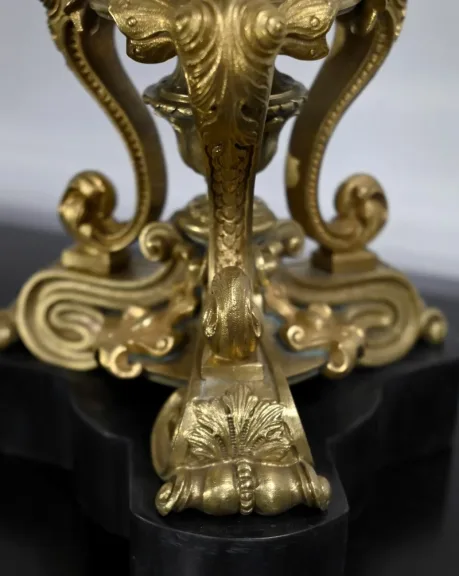 Paire de Candélabres en Bronze Doré, époque Restauration – Début XIXe