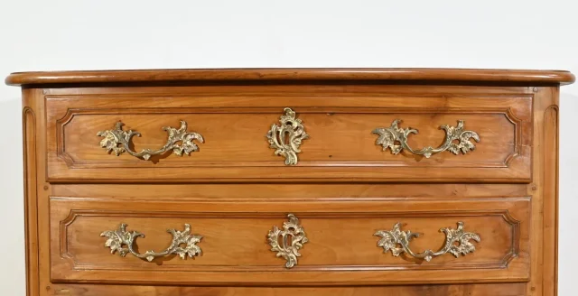 Commode en Merisier Massif, époque Transition Louis XIV / Régence – Début XVIIIe