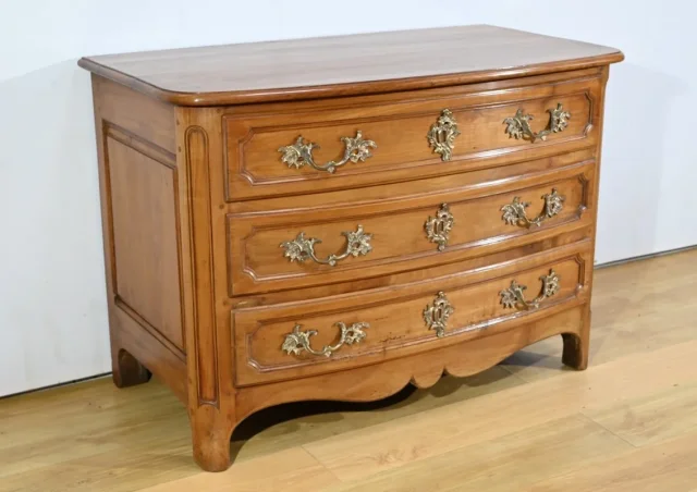 Commode en Merisier Massif, époque Transition Louis XIV / Régence – Début XVIIIe