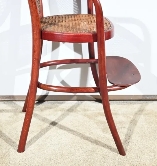 Chaise Haute d’Enfant n°12303 en Hêtre, estampillée Thonet – Début XXe