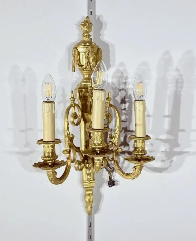 Paire d’Appliques en Bronze, style Louis XVI – 1ère partie XIXe