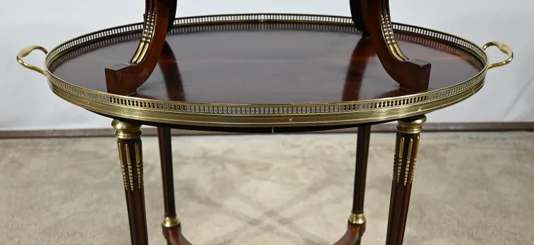Rare Table de Service en Acajou de Cuba, style Louis XVI – 1ère partie XIXe