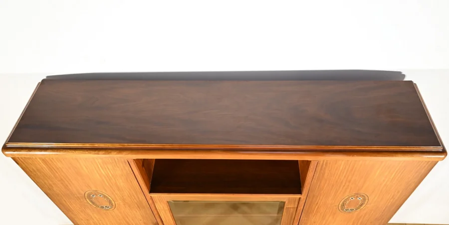 Bücherregal im Art-Deco-Stil