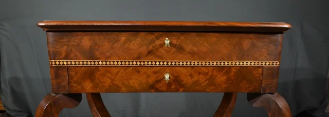 Coiffeuse en Ronce d’Acajou, époque Restauration – Début XIXe