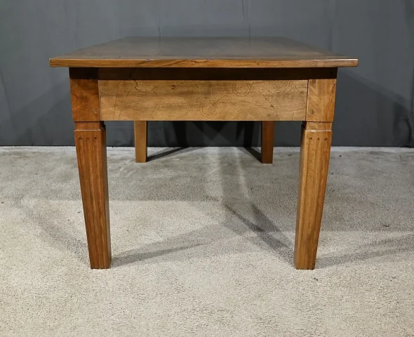 MESA DE CENTRO ESTILO LUIS XVI