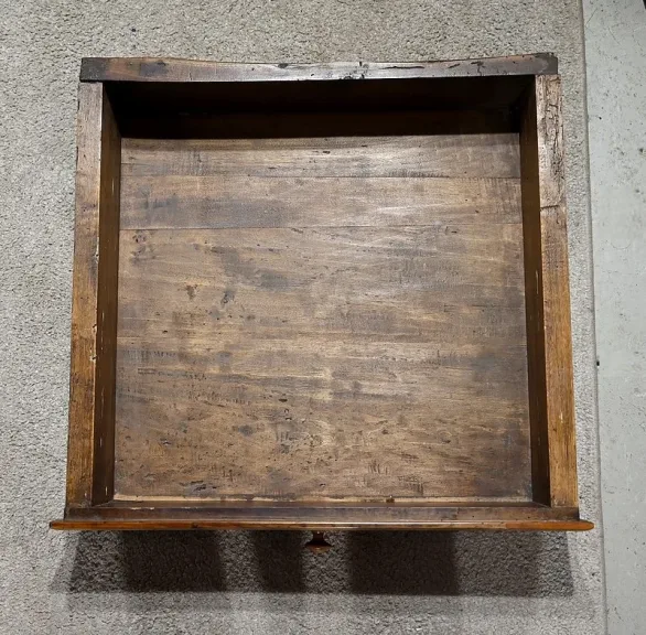 Table Basse en Merisier – 2ème moitié XIXe