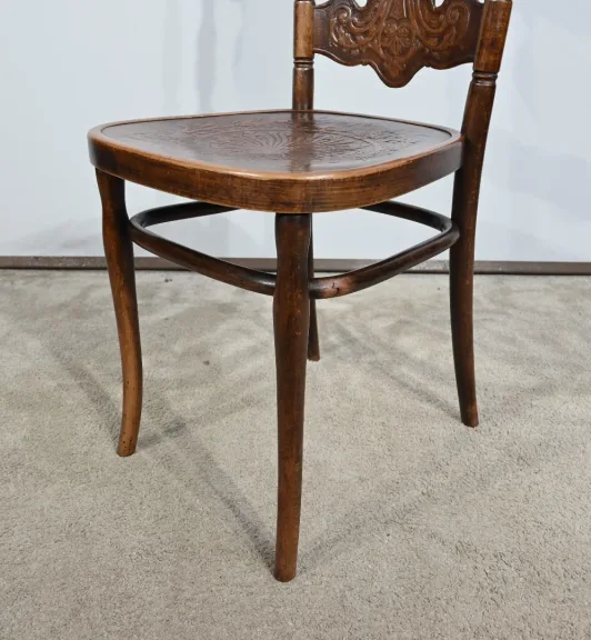 Paire de Chaises en Hêtre Courbé, n°67 par Jacob & Josef Kohn – 1900