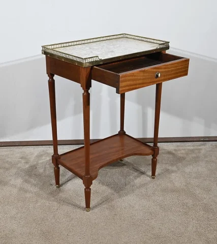 Petite Table d’Appoint en Acajou, style Louis XVI – Début XXe