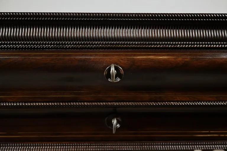 Petite Table Coiffeuse en Palissandre, époque Restauration – Début XIXe