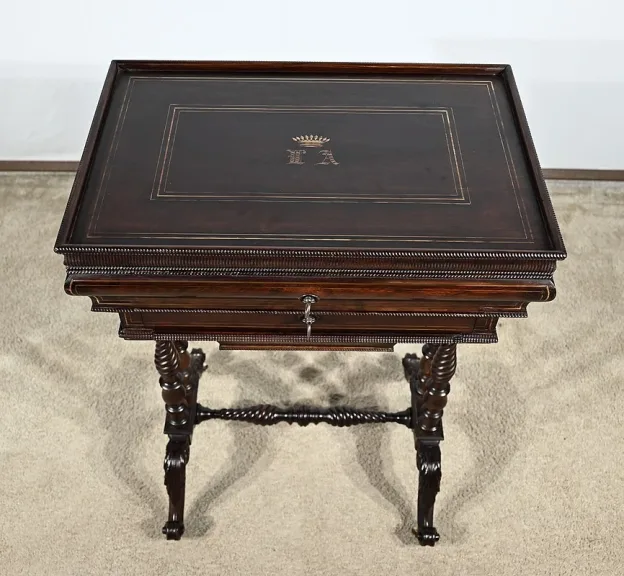 Petite Table Coiffeuse en Palissandre, époque Restauration – Début XIXe
