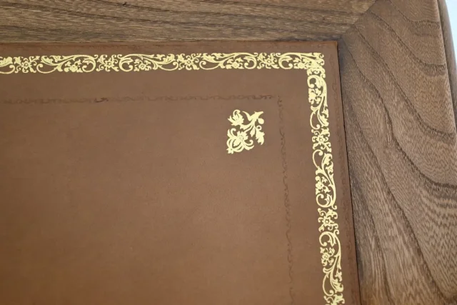 TAVOLO SCRITTOIO DEL XVIII SECOLO