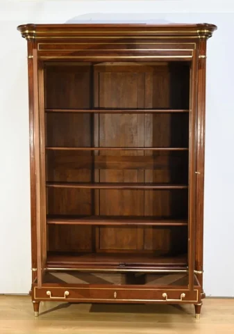 Grande Bibliothèque en Acajou, style Louis XVI – Milieu XIXe