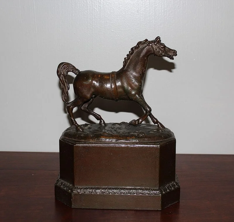 Statue de Cheval Métal patiné XXe