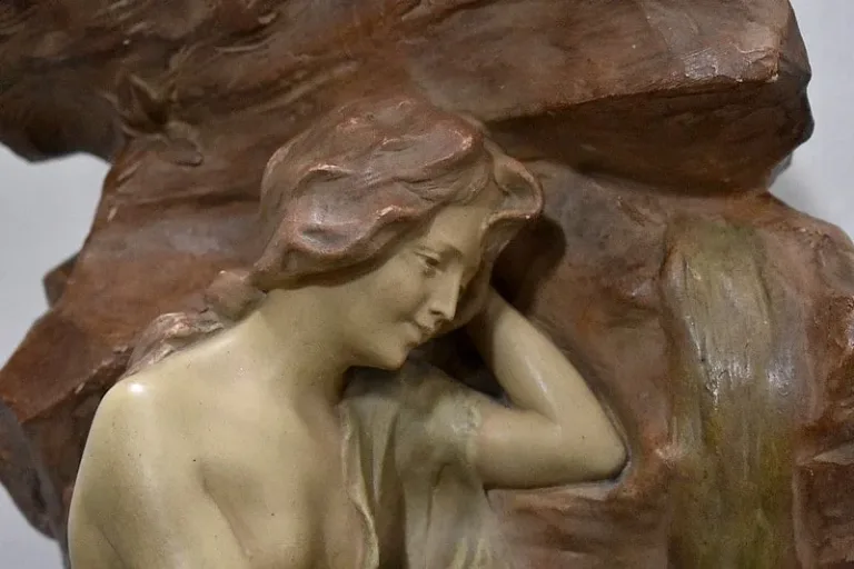 PLASTER STATUE