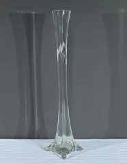VASE AUS DER ART DECO-ZEIT