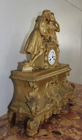 Pendule en Bronze et Laiton, style Renaissance – XIXe
