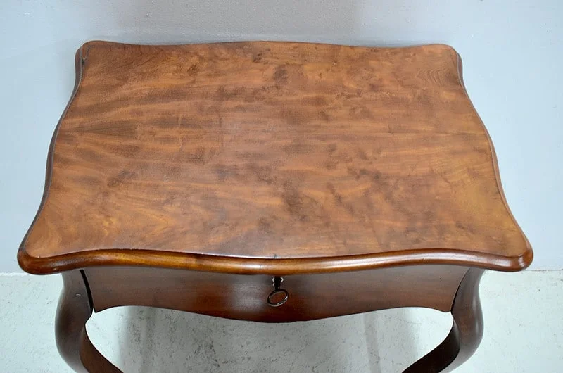 MESA DE TRABAJO DEL PERIODO NAPOLEÓN III
