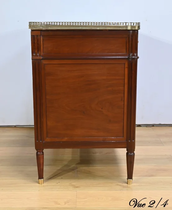 KOMMODE AUS LOUIS XVI-ZEITRAUM