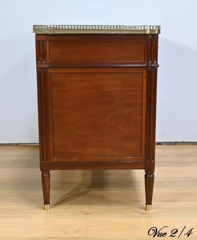 Commode en Acajou de Cuba, époque Louis XVI – 2ème Partie XVIIIe