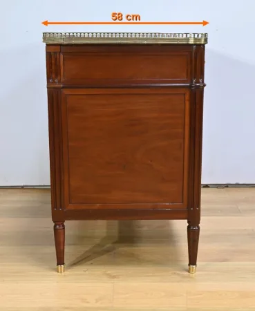 Commode en Acajou de Cuba, époque Louis XVI – 2ème Partie XVIIIe