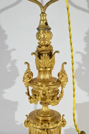 NAPOLEON III PERIOD LAMP