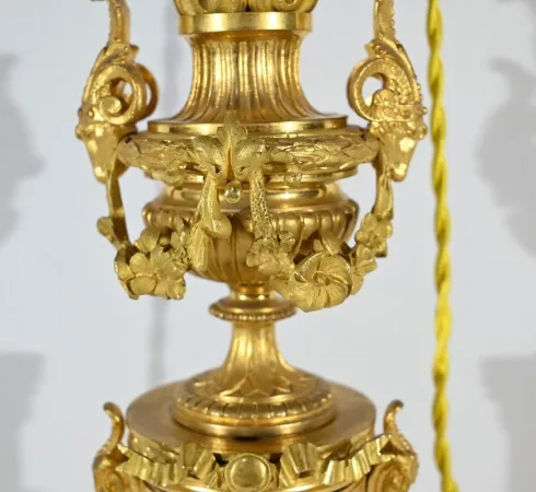 NAPOLEON III PERIOD LAMP
