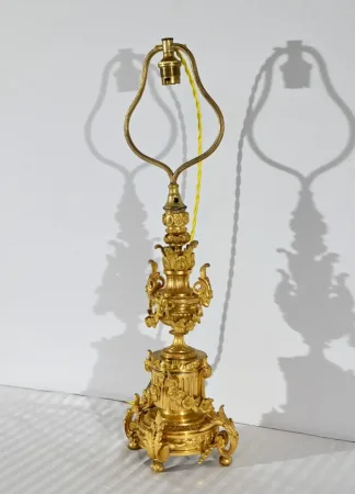NAPOLEON III PERIOD LAMP