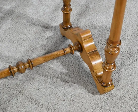 Rare Petite Table Chiffonnière en moucheté d’Amboine et Merisier, époque Louis Philippe – 1re partie XIXe