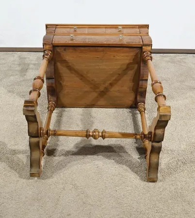 Rare Petite Table Chiffonnière en moucheté d’Amboine et Merisier, époque Louis Philippe – 1re partie XIXe
