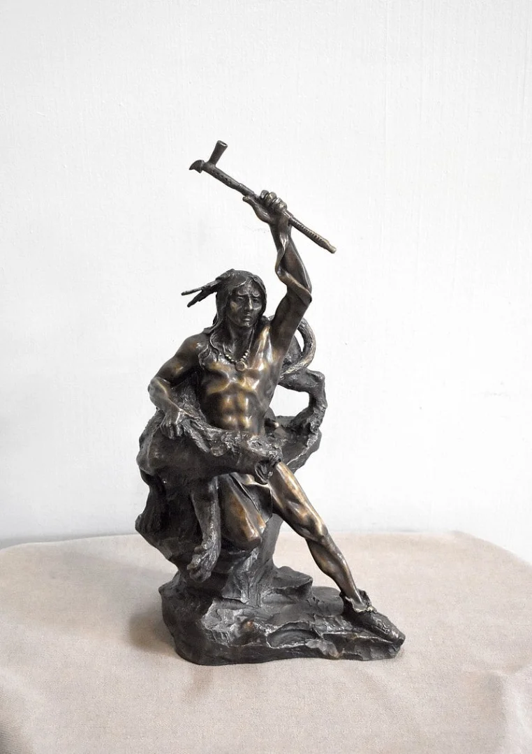ESTATUILLA DE BRONCE
