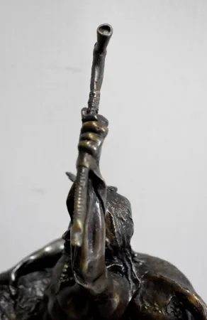 Bronze d’un guerrier indien – XXe