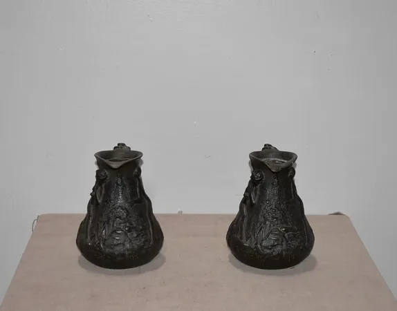 Paire de vases pichets signé J.G. – XXe