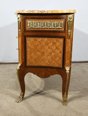 Commode en Bois de Rose et Amarante, style Transition Louis XV / Louis XVI – Fin XIXe
