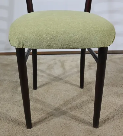 Suite de 4 Chaises Scandinaves en Bois teinté – 1960