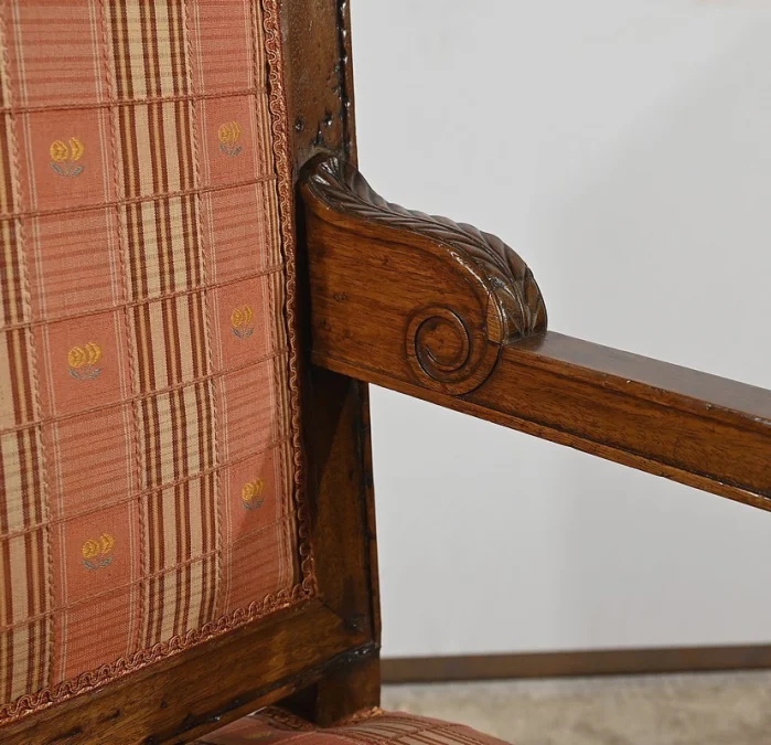 Fauteuil en Acajou Massif, époque Directoire – Début XIXe